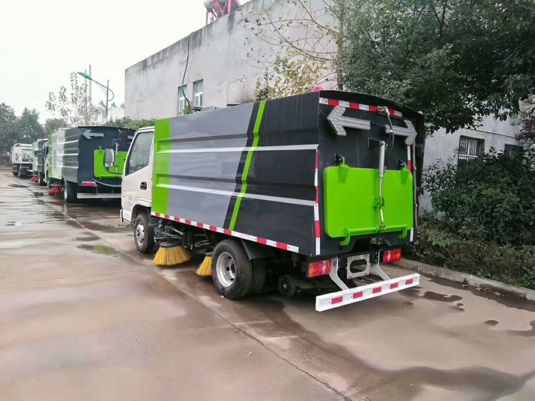 Mini Kama Road Sweepers 1.7m3 Dustbin, 0.8m3 Clean Water Tank