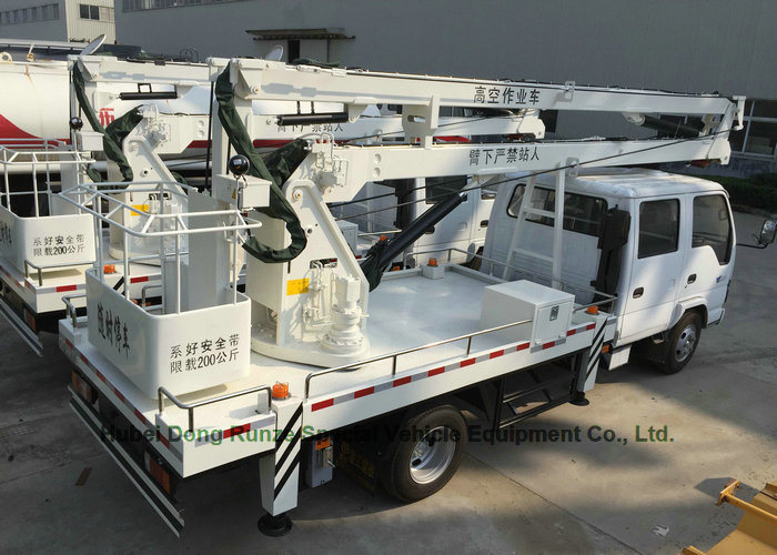 Brand Japan Crane Truck with Bucket Lift for Electric Companies with I. S. U. Z. U Engine 4kh1