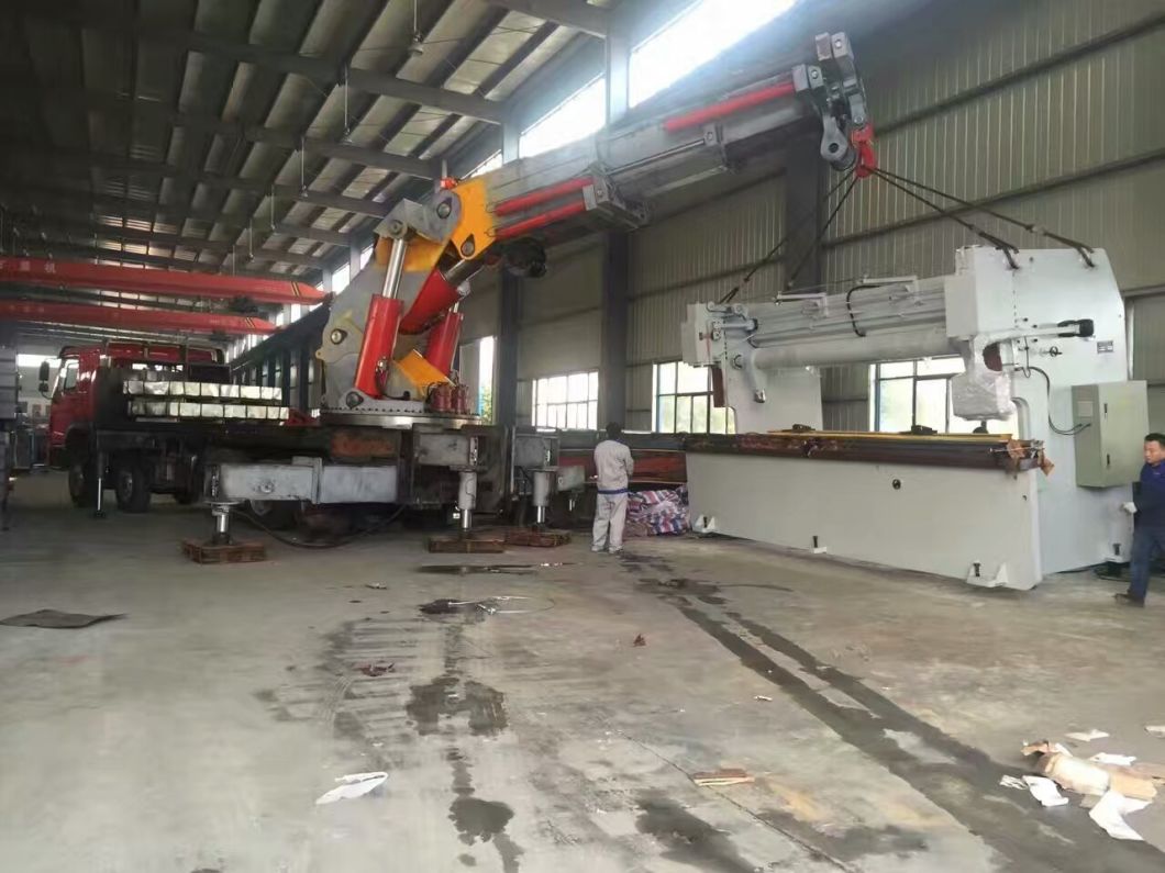 HOWO 10X4 Truck Mounted Knuckle Crane Boom 160t -260t