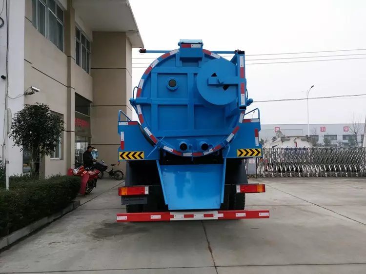 Septic Tank Truck Mounted with High Pressure Vacuum Pump 10 Wheels 18, 000 Liters-20, 000liters Rhd or LHD 6X4 /6X6