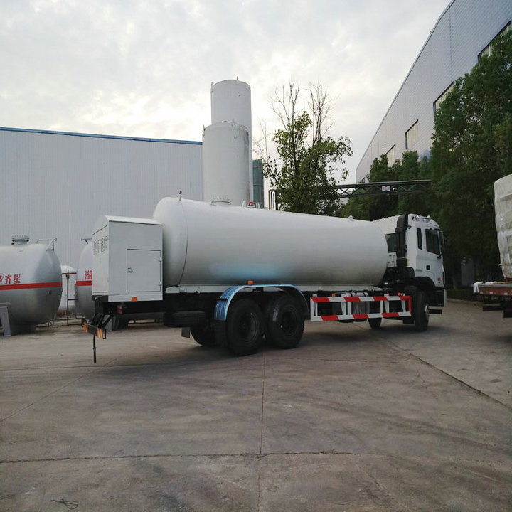 JAC Liquefied gas tank truck with filling system LPG Bobtail tanker (6)