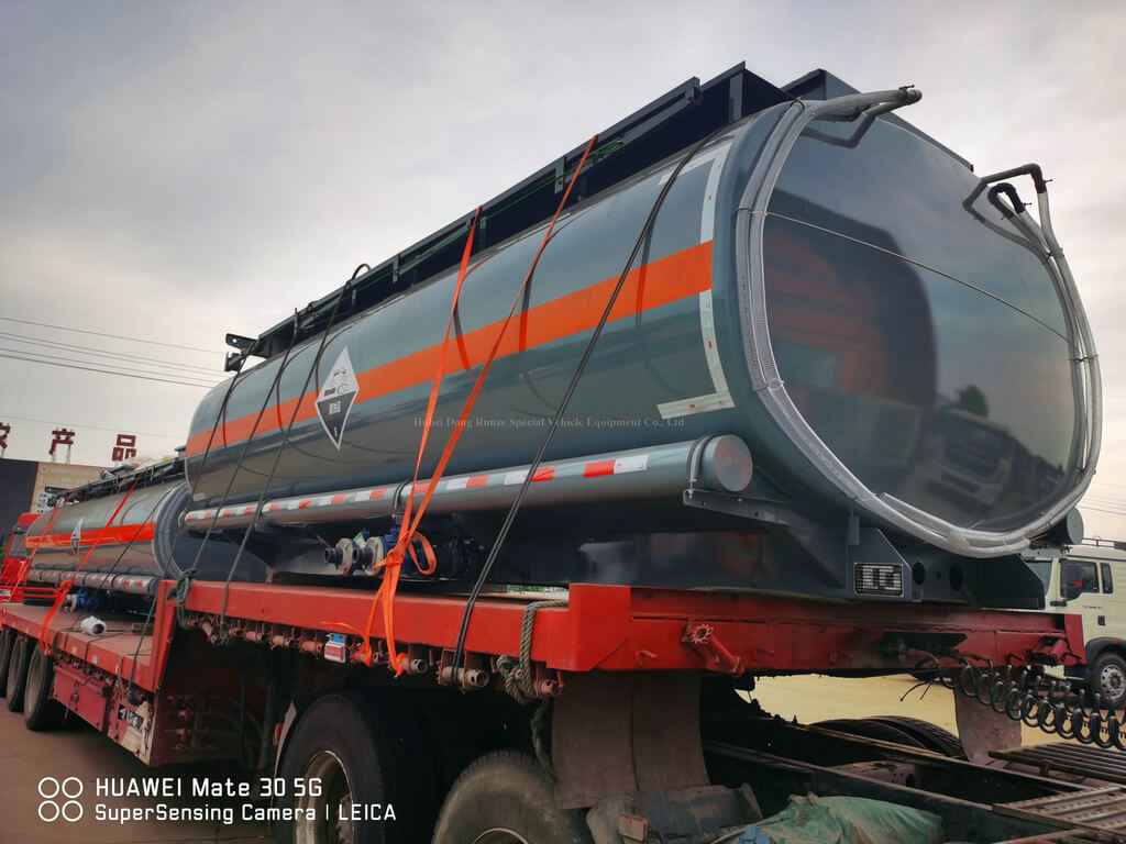 Lined PE tank 15cbm Hydrochloric acid lorry tanker (87)