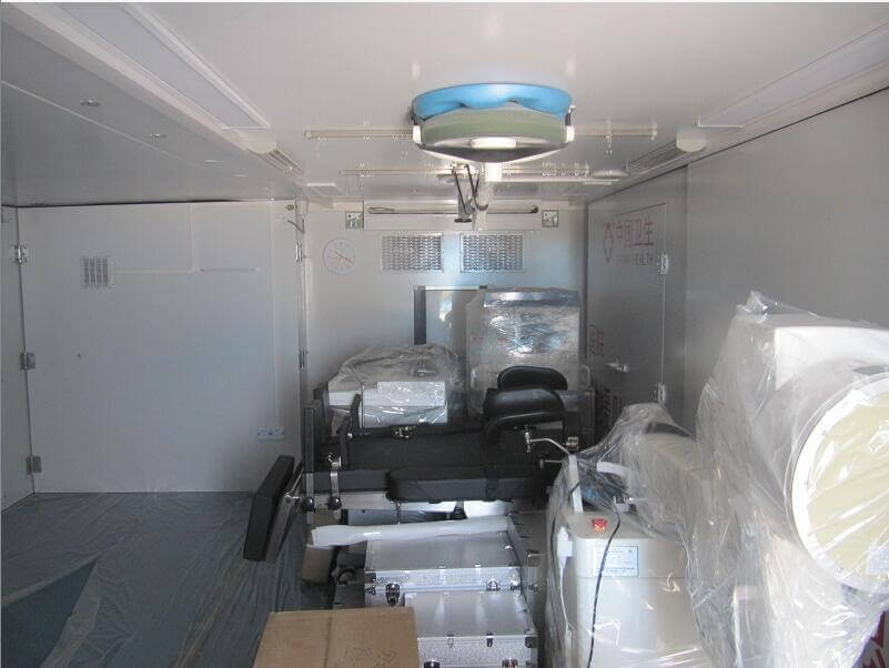 KingRun Mobile Surgery Unit with Operating Table Operating Shadowless Lamp And Oxygen Tank