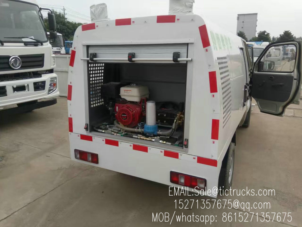 Changan Road Cleaning Car, Multi-Function High-Pressure Cleaning Car, Residential Road Washing Car