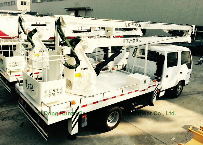 Brand Japan Crane Truck with Bucket Lift for Electric Companies with I. S. U. Z. U Engine 4kh1