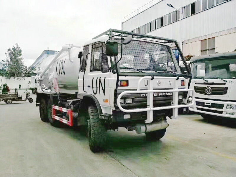 Dongfeng 6X6 off Road Military All Wheel Drive Vacuum Sewage Tank Truck Factory 12cbm