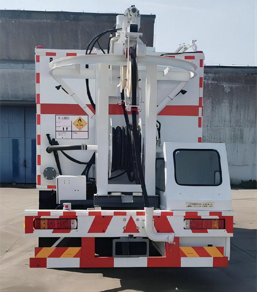 mix ANFO and emulsion pump trucks (8)