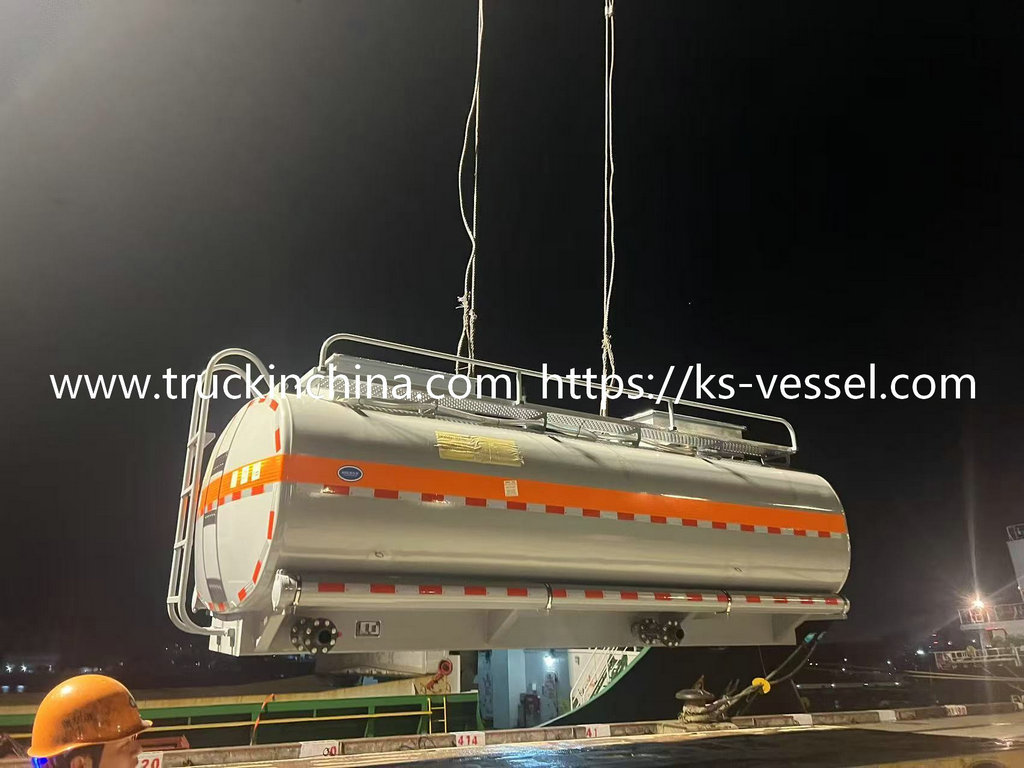 Steel Lined PE Plastic ISO Tank for Hydrochloric Acid (272)