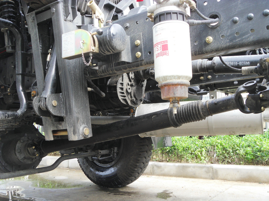 off Road Mobile Workshop Truck Dongfeng Kingrun 4X4 (Awd Mobile Maintenance Vehicle Mounted With Maintenance Tools LHD, RHD)