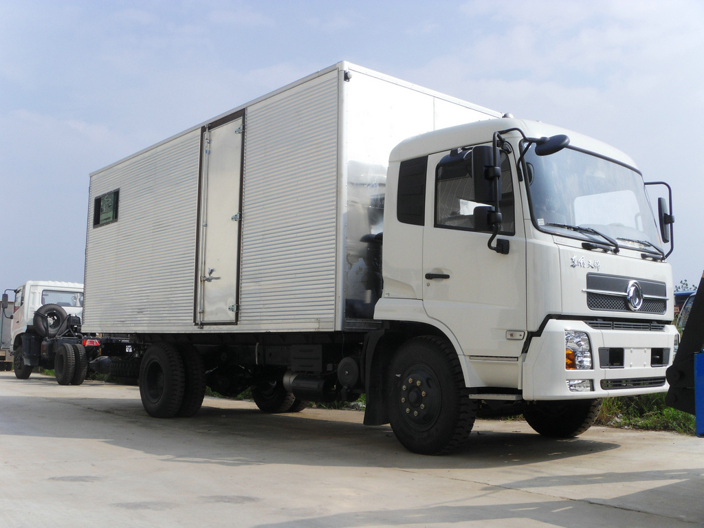 off Road Mobile Workshop Truck Dongfeng Kingrun 4X4 (Awd Mobile Maintenance Vehicle Mounted With Maintenance Tools LHD, RHD)