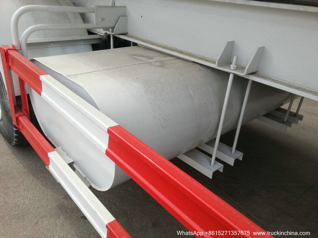 Fuel Tank Semi Trailer 10, 000USG for Carrying Fuel, Diesel, Jet A1, Water and Any Other Liquid (Fuel Tanker)