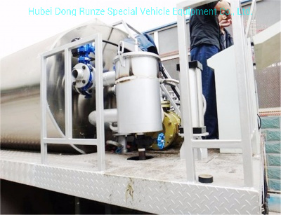 Asphalt Tank Distributor Truck 5000 Liter to 6000 Liters Bitumen 4X2