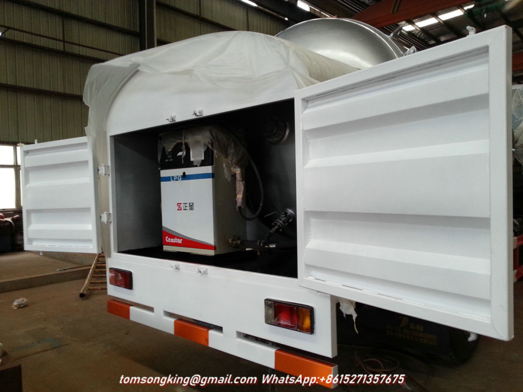 Dongfeng LPG Bobtail Tank Truck (Road LPG Tanker) Mounted with LPG Pump LPG Delivery Dispenser