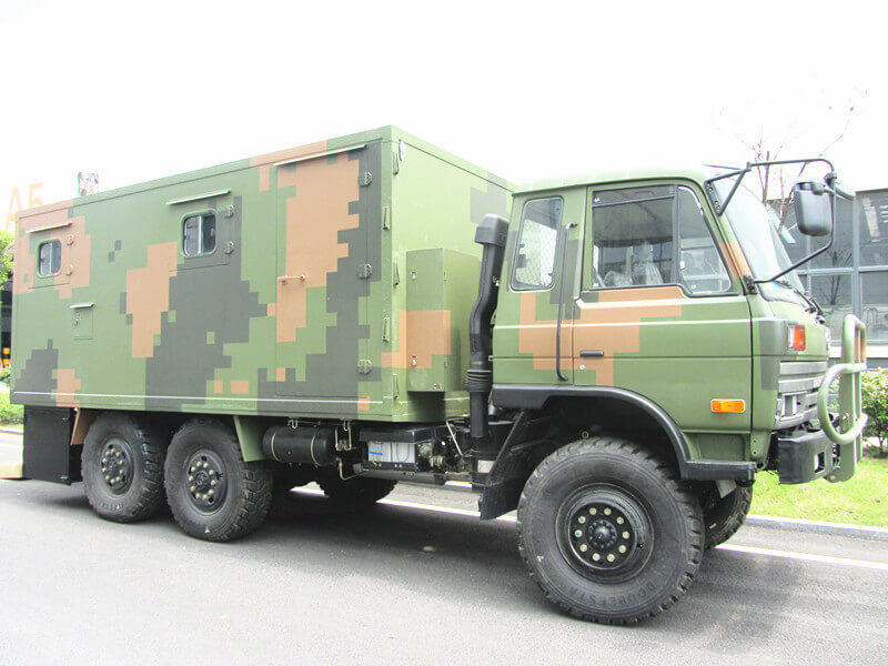 Military Troop Offroad 4X4 6X6 Mobile Camp Showers Vehicle for Satisfy 30 Soldiers Road Shower