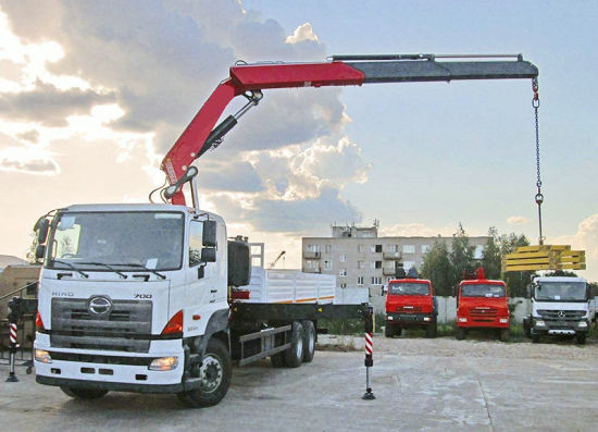 Wholesale 700 Hino 8X4 Cargo Truck with Foldable Arm Knuckle-Boom