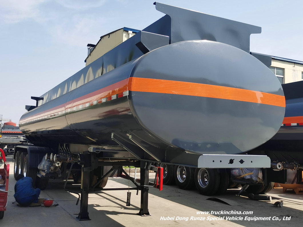 PE Lined Sulfuric Acid Tank Trailer (18)