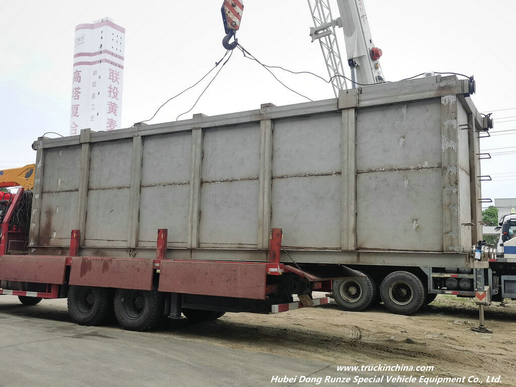 Stainless Steel Lined PE Oilfield Chemical HCL Acid Skid 500 Bbl Frac Tank (10)_1