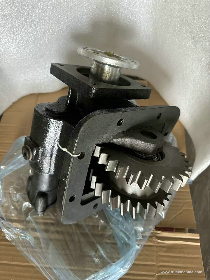 FAW Truck PTO for CA7S-120 FLANGE CARDAN (3)