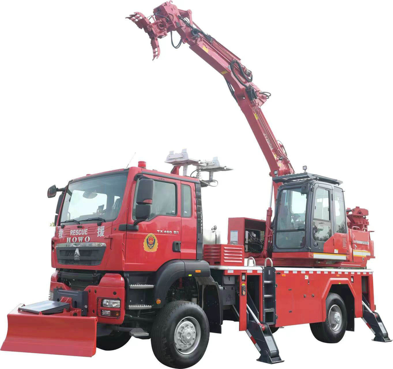 HOWO ​All-drive Off-road 4X4 Emergency Rescue Fire Truck Mounted with Excavator Breaking Device
