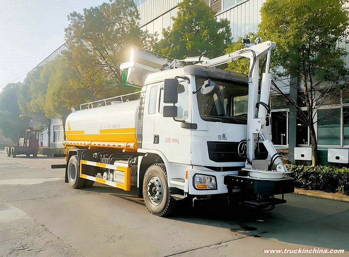 SHACMAN Tunnel Cleaning Vehicle (9M3 Water Tank)