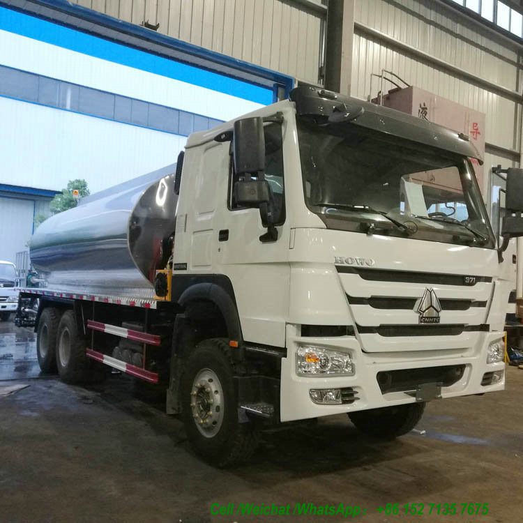 HOWO 16 Ton Intelligent Asphalt Distributor Truck 6m3 Asphalt Emulsion Tank