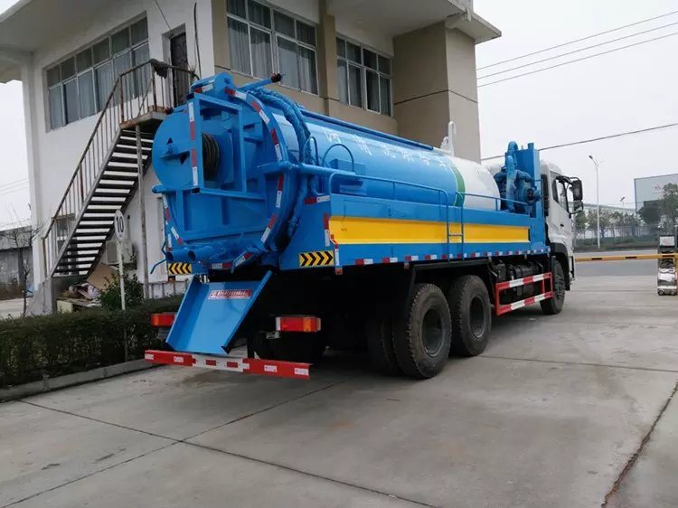 Septic Tank Truck Mounted with High Pressure Vacuum Pump 10 Wheels 18, 000 Liters-20, 000liters Rhd or LHD 6X4 /6X6