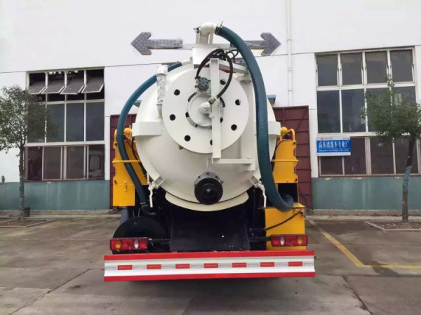 High Pressure Jetting Combined Sewer VAC Tanker Truck 6cbm Vacuum Sewage Tank, 4cbm Jetting Water Tank