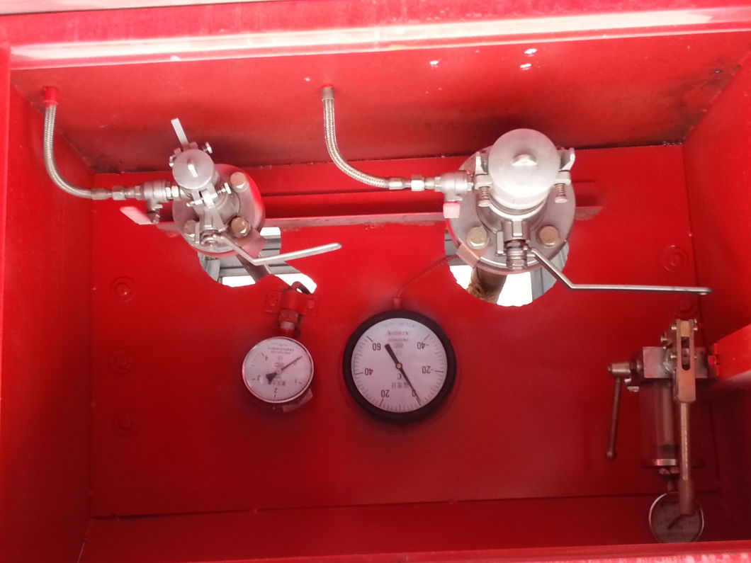 3 Axkes Liquid Ammonia Tank Trailer Pressure 2.49MPa Tank Volume 46000liters, Loading 23920K (NH3 Anhydrous Liquid Ammonia Gas)