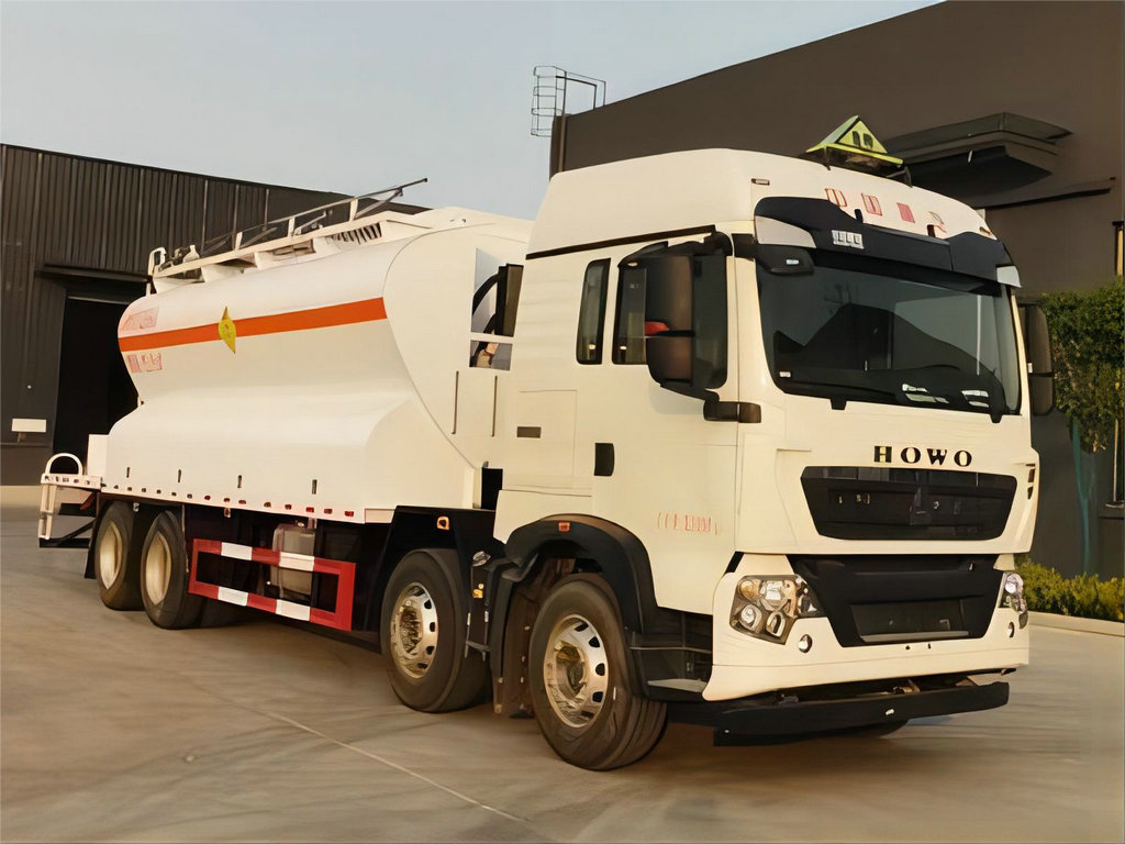Digital Site Mixed and Charging Emulsion Explosive Trucks (8)