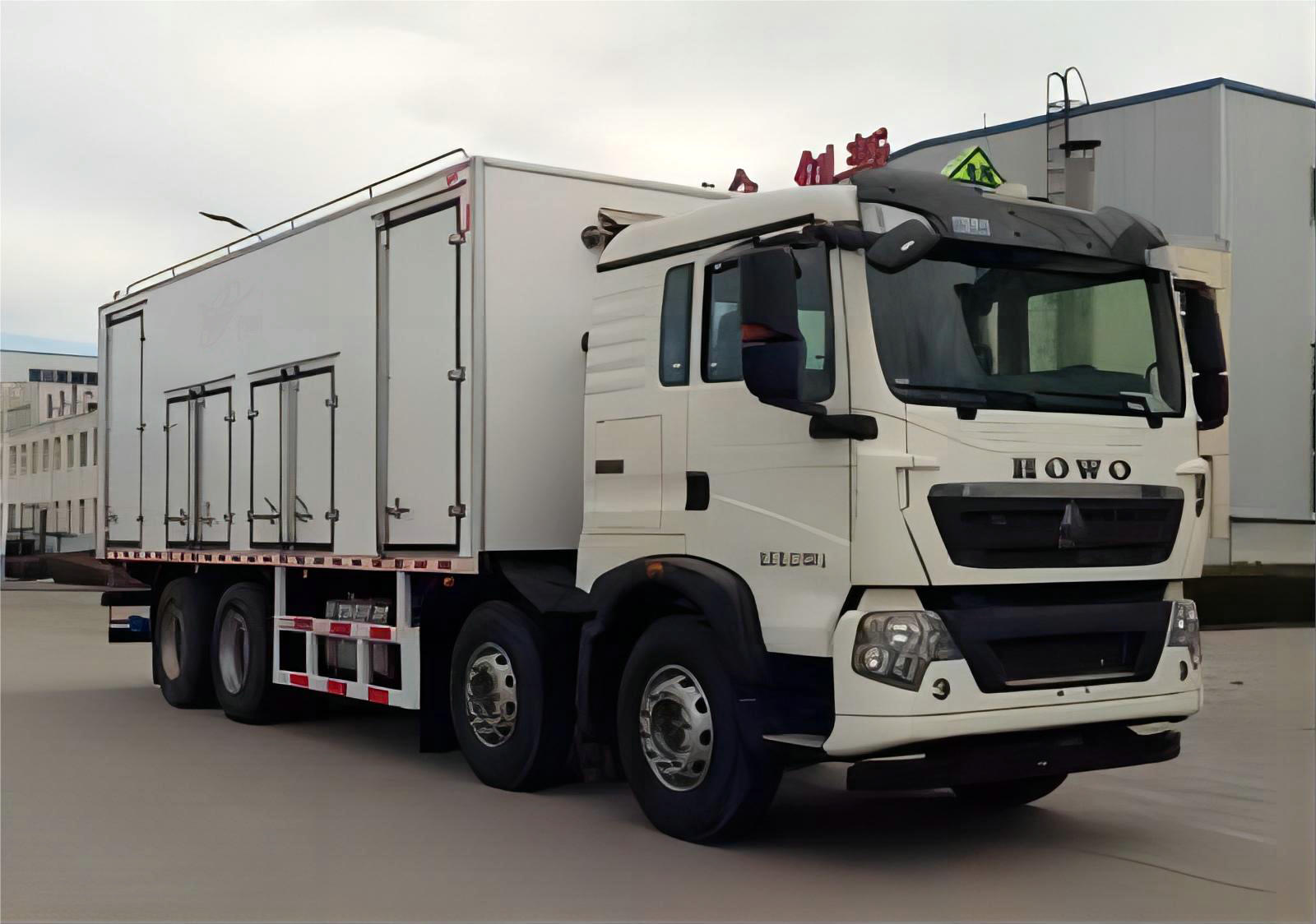 Mixed emulsion explosive trucks (12)