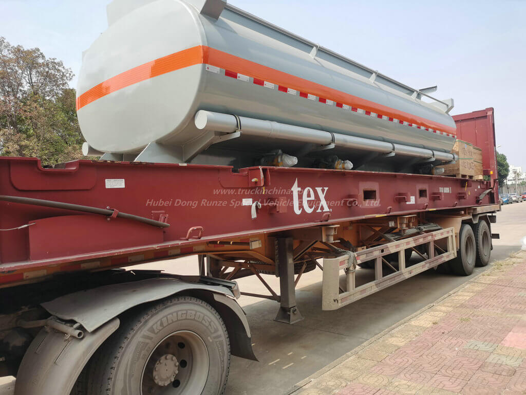 Steel lined PE tank HCl Tankers (91)