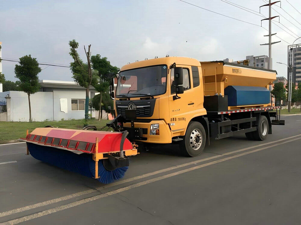 Dongfeng Snow sweeper trucks (6)