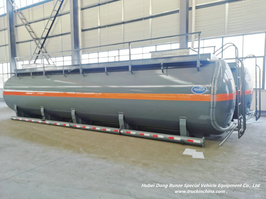 Lined PE Mobile Hydrochloric Acid (HCl) Tank Saudi Arabia (17)_1