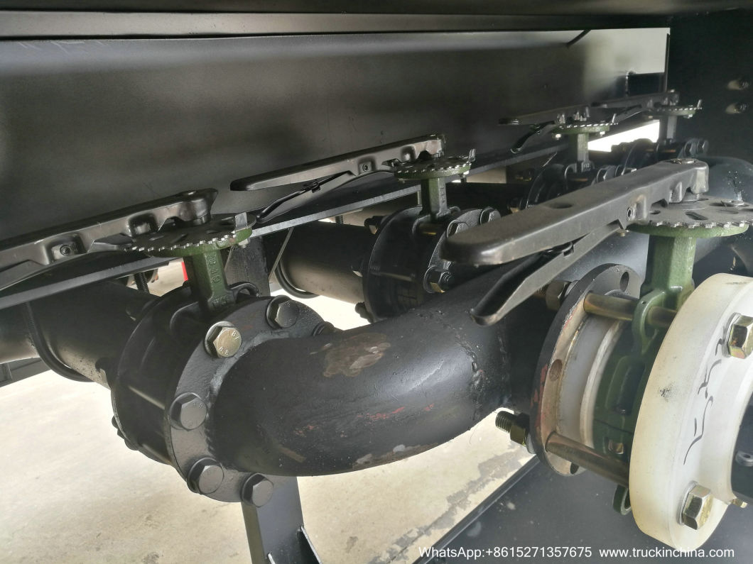 4 Compartments Hydrochloric Acid Tanker (3 Axles 19m3-30m3-5000USG-8000USD-Steel Lined LLDPE Tank For Transport HCl,NaOH , NaCLO,PAC,H2SO4 ,HF,H3PO4 Chemical)