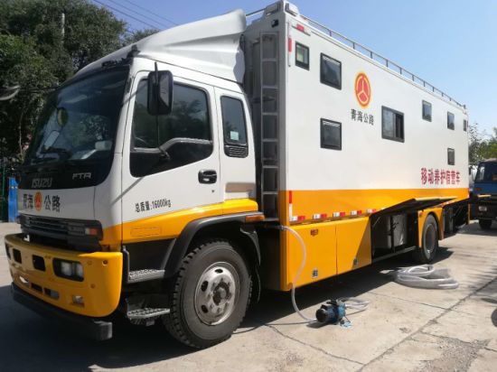 Ftr Camp Truck Vehicle Isuzu for 24 People Outdoor Mobile Camping Customizing