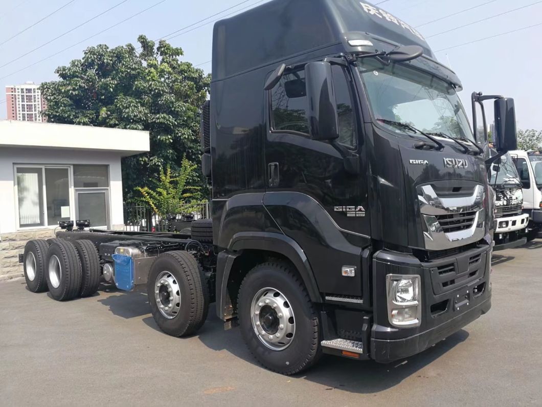 Isuzu-Truck Mounted Water Bowser (Water Tank Sprinckle for Drinking Water And Non Drinking Water - Wast water 15m3 -20m3)