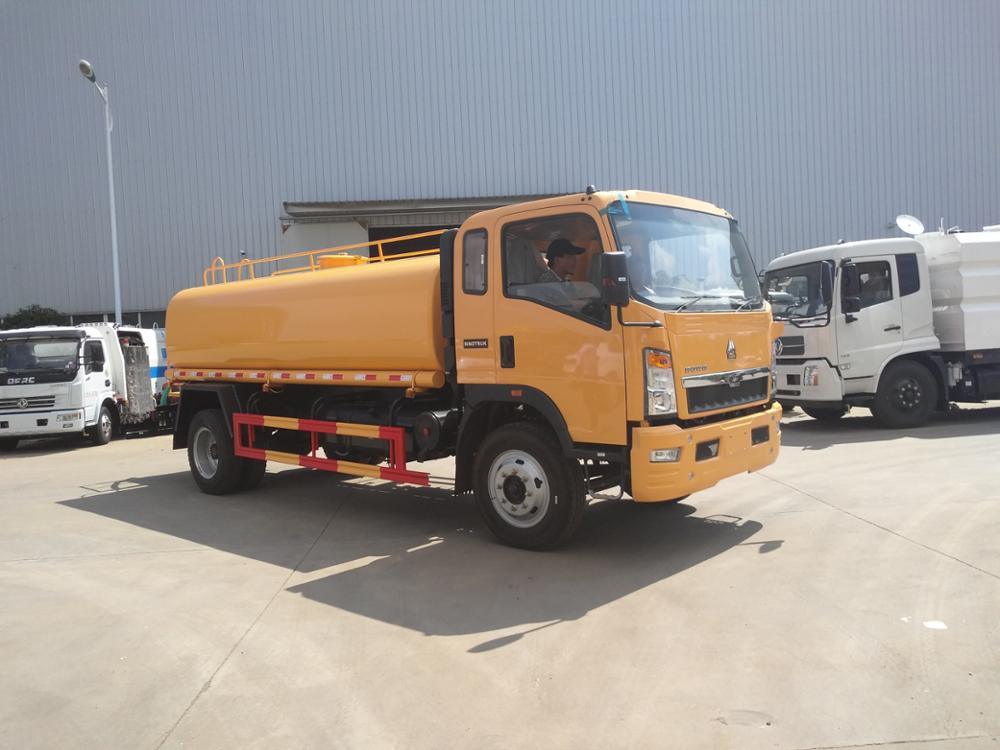 Sinotruk HOWO 10cbm Water Bowser Tank Truck (10000L Water Sprinkler Truck LHD, Right Hand Drive)
