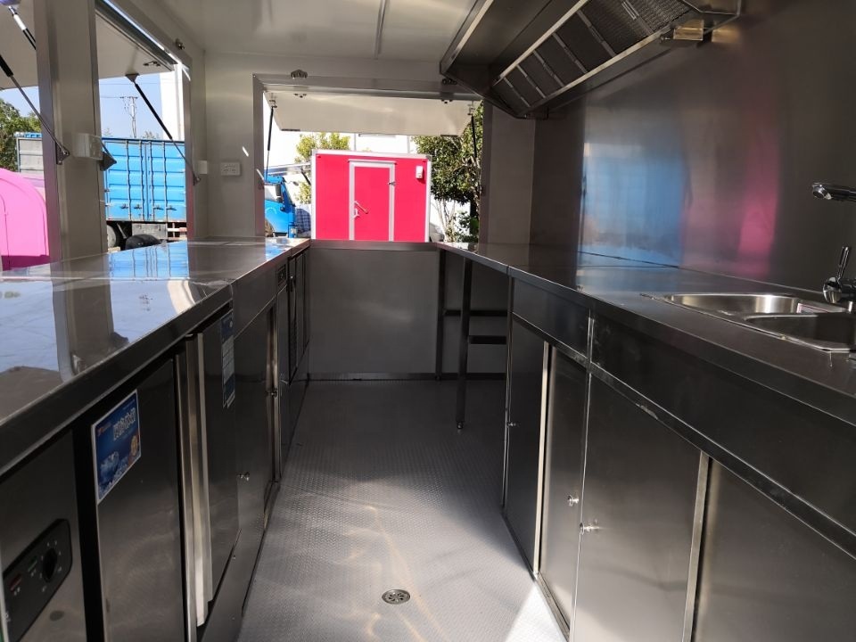 Mobile Potato Chips Making Machine Selling Food Trailer, Outdoor Street Food Trailer Cart