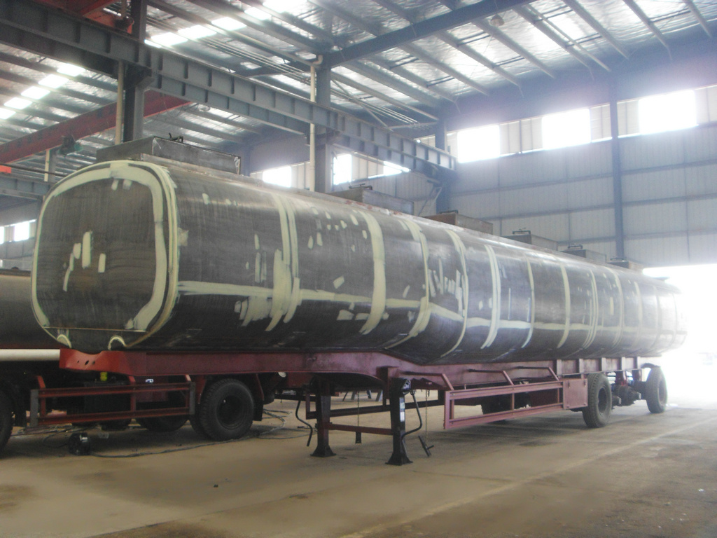 Steel Fuel Tanker Semi-Trailer 4 Axles Tank Capacity 55000L to 72000L (Crude Oil, Diesel, Gasoline)
