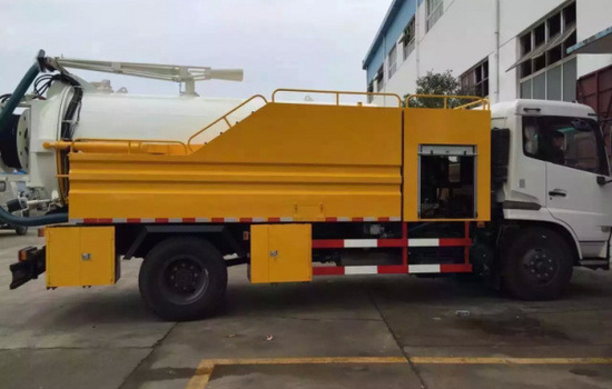 High Pressure Jetting Combined Sewer VAC Tanker Truck 6cbm Vacuum Sewage Tank, 4cbm Jetting Water Tank