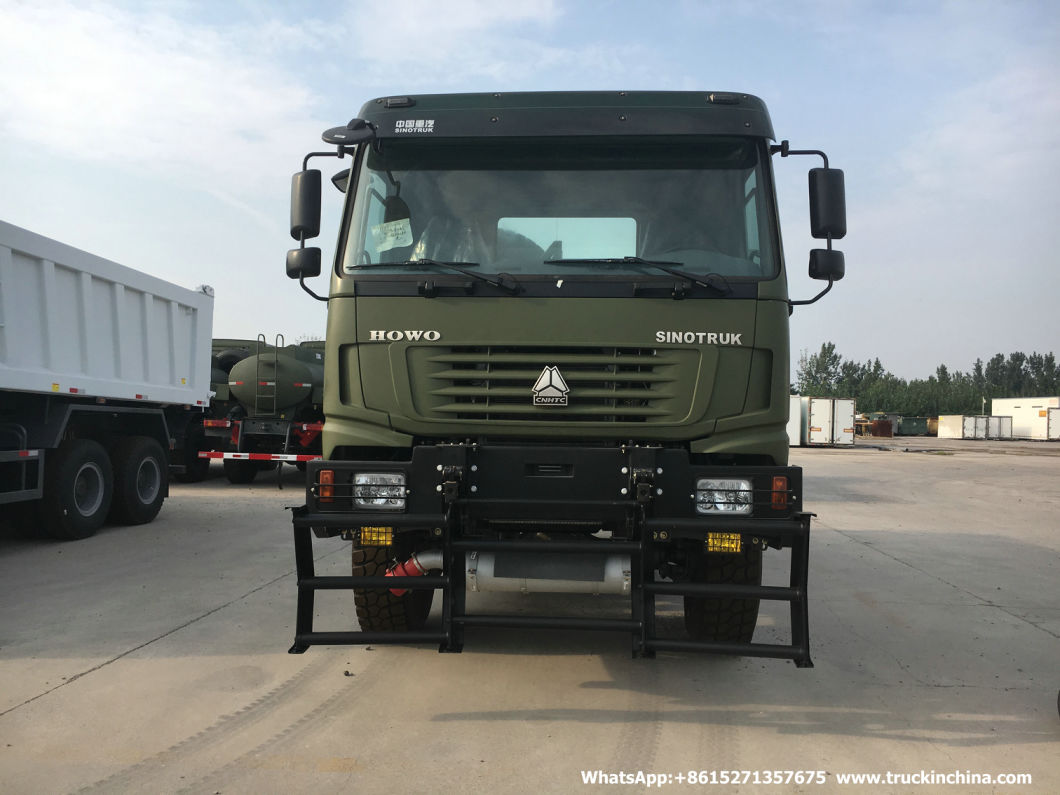 HOWO Diesel Fuel Bowser Truck 5000-10000 Liter (4X4 Wheels All wheels Off Rough Road Transport Gasoline, Diesel Oil, Lubricating Oil and Coal Tar Oil Tanker)