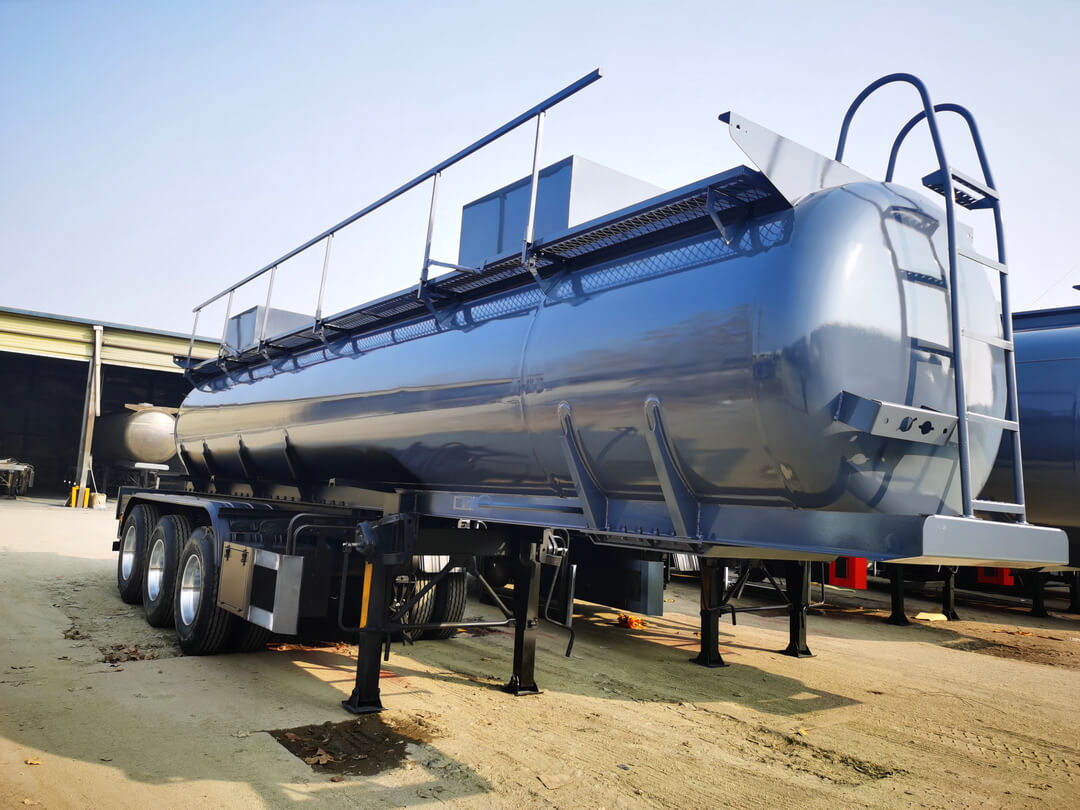 Hydrochloric Acid Tank trailer (7)