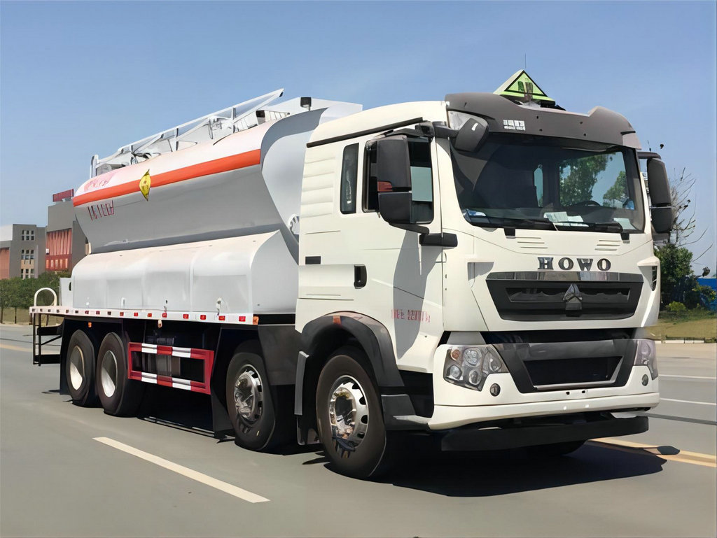 Digital Site Mixed and Charging Emulsion Explosive Trucks (7)