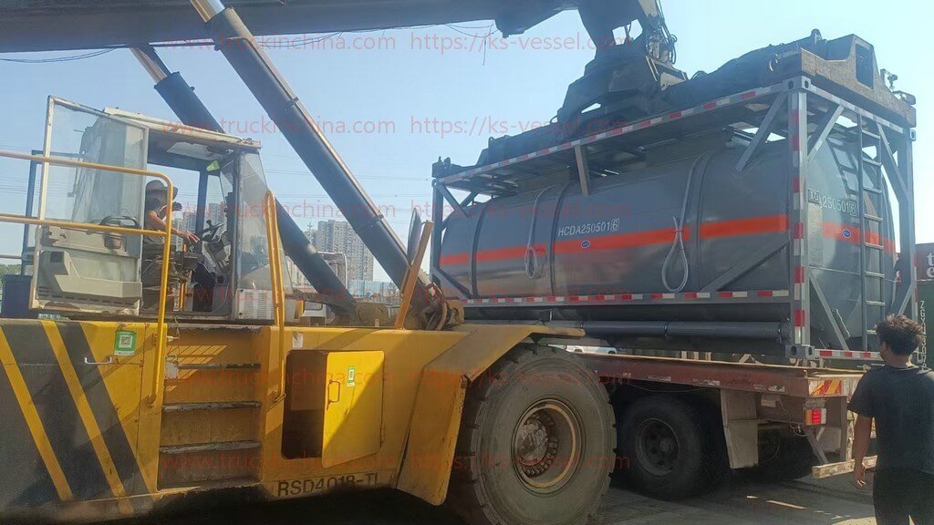 T7 T14 PE lined ISO Tank Container for HCL PAC Hydrochloric Acid Chemical Poly Aluminum Chloride (30)