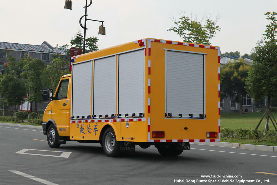 Nanjing-IVeco Engineering Rescue Truck (5)