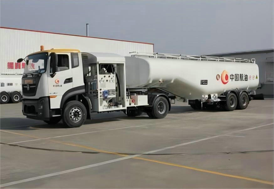 Aviation Aircraft Refueler tanker trailer 45KL (4)