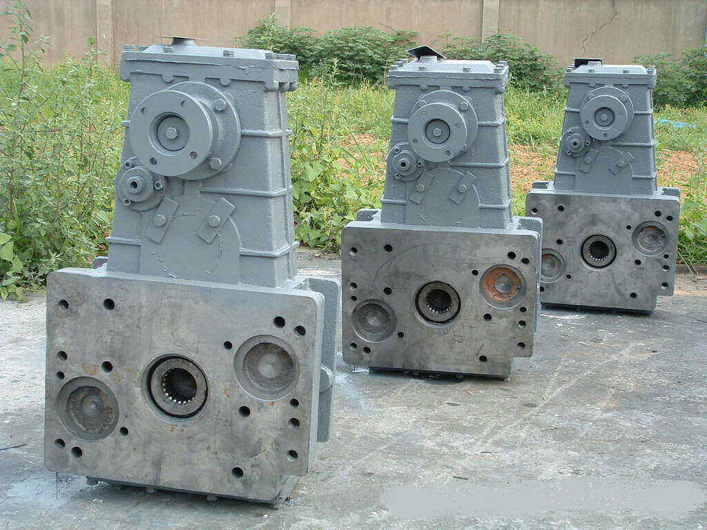 Special Vehicle transfer case (20)