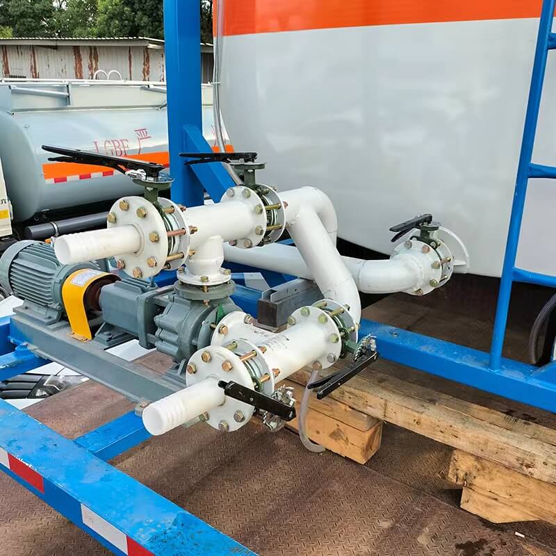 LINED PE TANKS CONTAINER (13)
