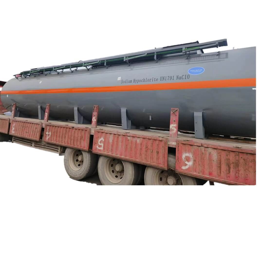 Lined PE Storage Transport Sodium Hypo Tanks For Truck Trailer Mounted with Insulation Layer 6604 Gallon Bleach NaOCL 