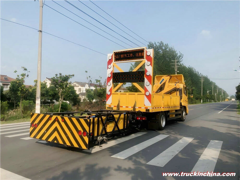 Dongfeng Truck Mounted Attenuator TMA and Loading Crane (22)_1